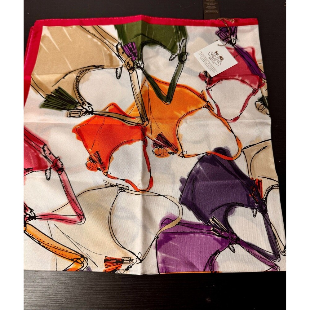 COACH 83061 LEGACY DUFFLES 27 X 27 MULTICOLOR NWT SCARF